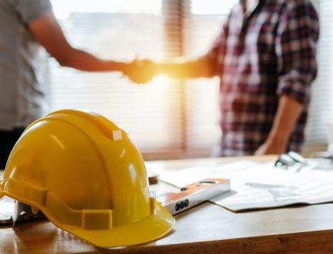 How to Choose the Right Contractors for Your Project