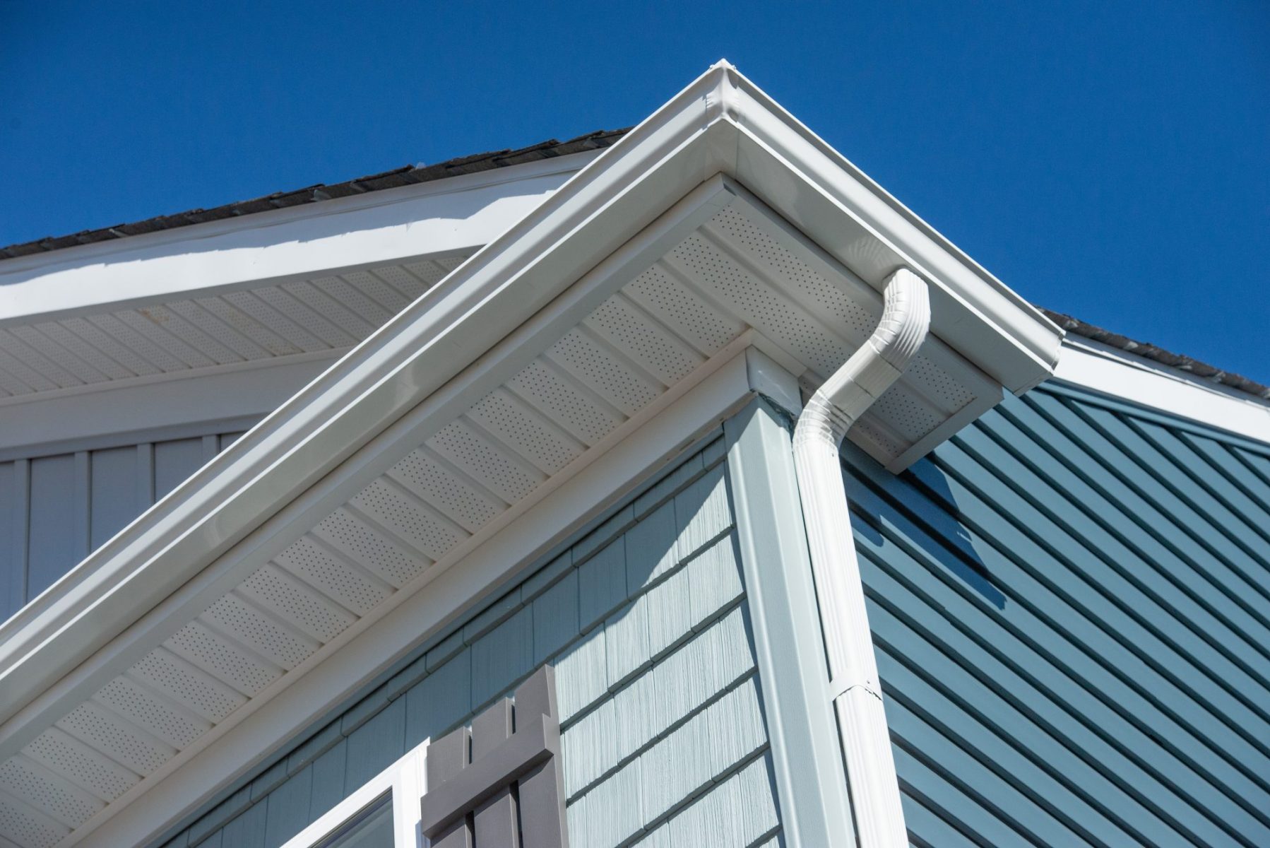 Five Things to Know About Installing New Gutters Berg Home
