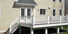 Vinyl vs. Insulated Vinyl Siding: What’s the Best Choice for Your Illinois Home?