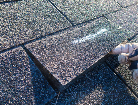 How Long Does an Asphalt Shingle Roof Really Last in Illinois Weather?