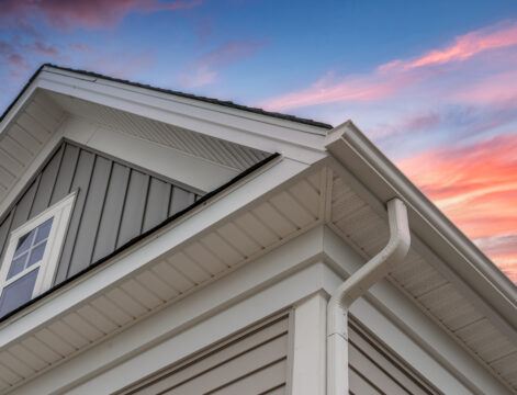 Vertical vs. Horizontal Siding: Which Style Works Best for Suburban Homes?